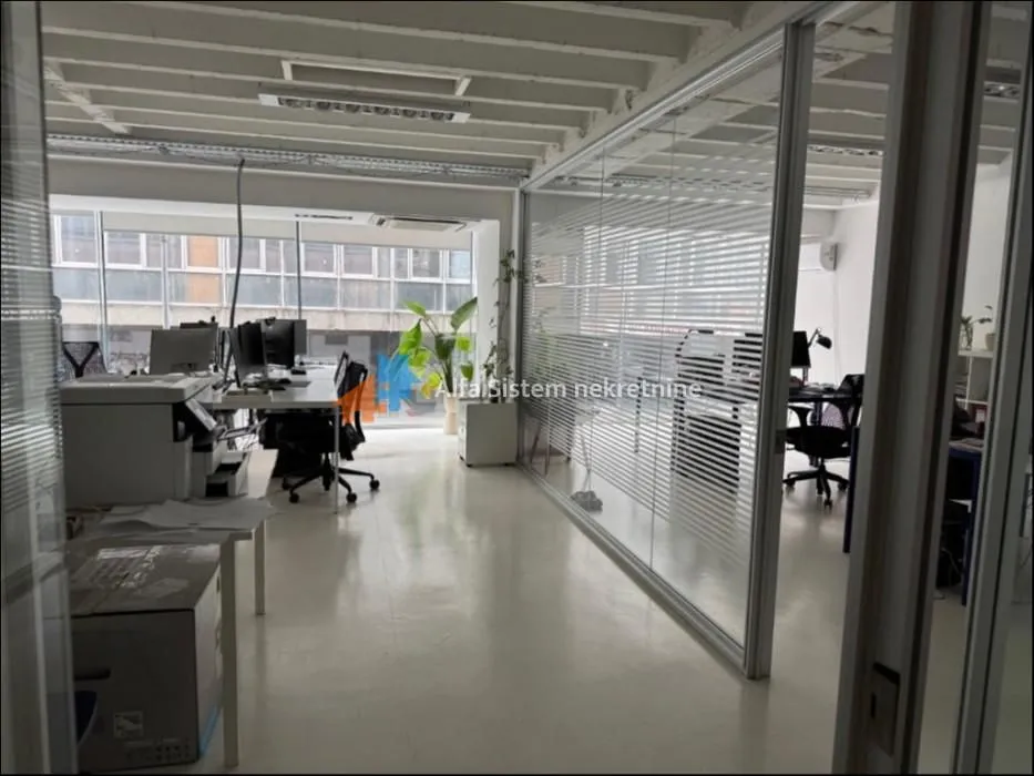 Rent, office space, 281m², Stari Grad, Beograd