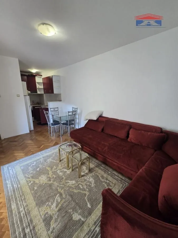 Izdavanje, jednosoban stan, 35m², Nova Detelinara, Novi Sad Sve Podlokacije
