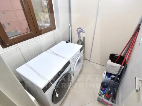 Prodaja, dvosoban stan, 71m², Lepa Kata, Podgorica - image 15