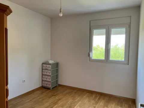 Rent, two bedroom apartment, 58m², Ljubović, Podgorica - image 5