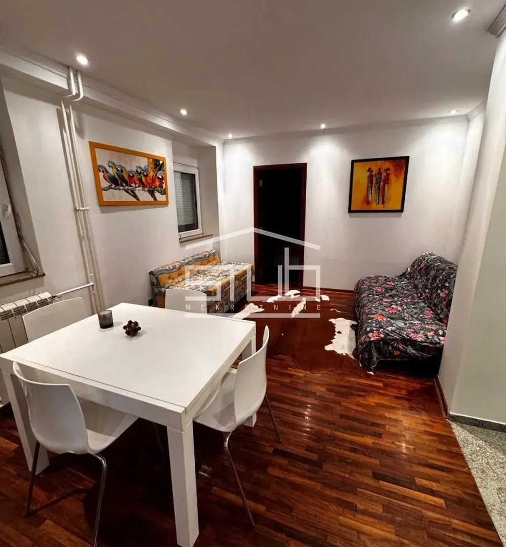 Prodaja, dvosoban stan, 37m², Stari Grad, Beograd