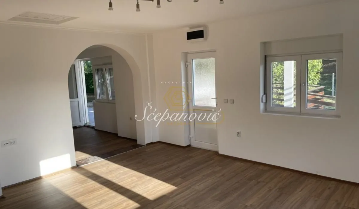 Prodaja, kuća, 67m², Sremska Kamenica, Petrovaradin