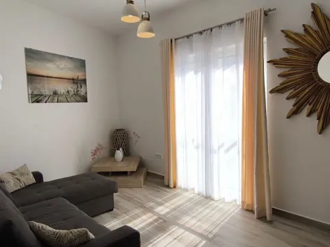 Prodaja, garsonjera, 35m², Bečići, Budva - image 11