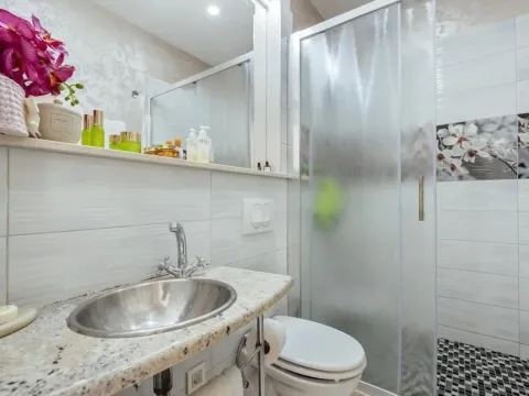 Izdavanje, trosoban stan, 200m², Herceg Novi, Crna Gora - image 3