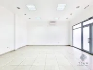 Rent, office space, 180m², Tološka šuma, Podgorica - image 1