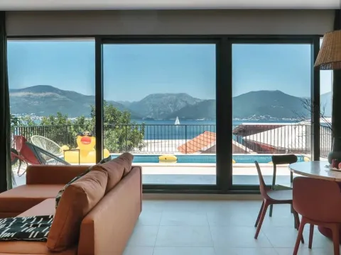Prodaja, kuća, 200m², Centar, Tivat - image 3