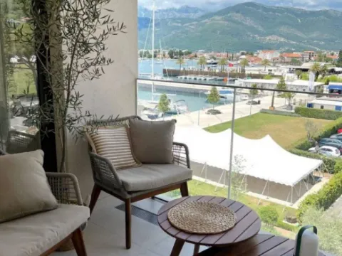 Sale, one bedroom apartment, 80m², Porto Montenegro, Tivat - image 4