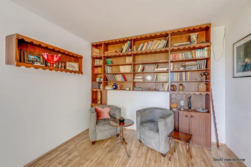 Prodaja, jednosoban stan, 49m², Stari Grad, Beograd