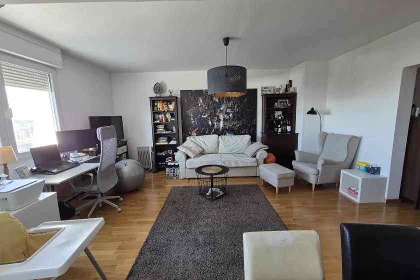 Prodaja, dvosoban stan, 60m², Lion, Zvezdara Sve Podlokacije