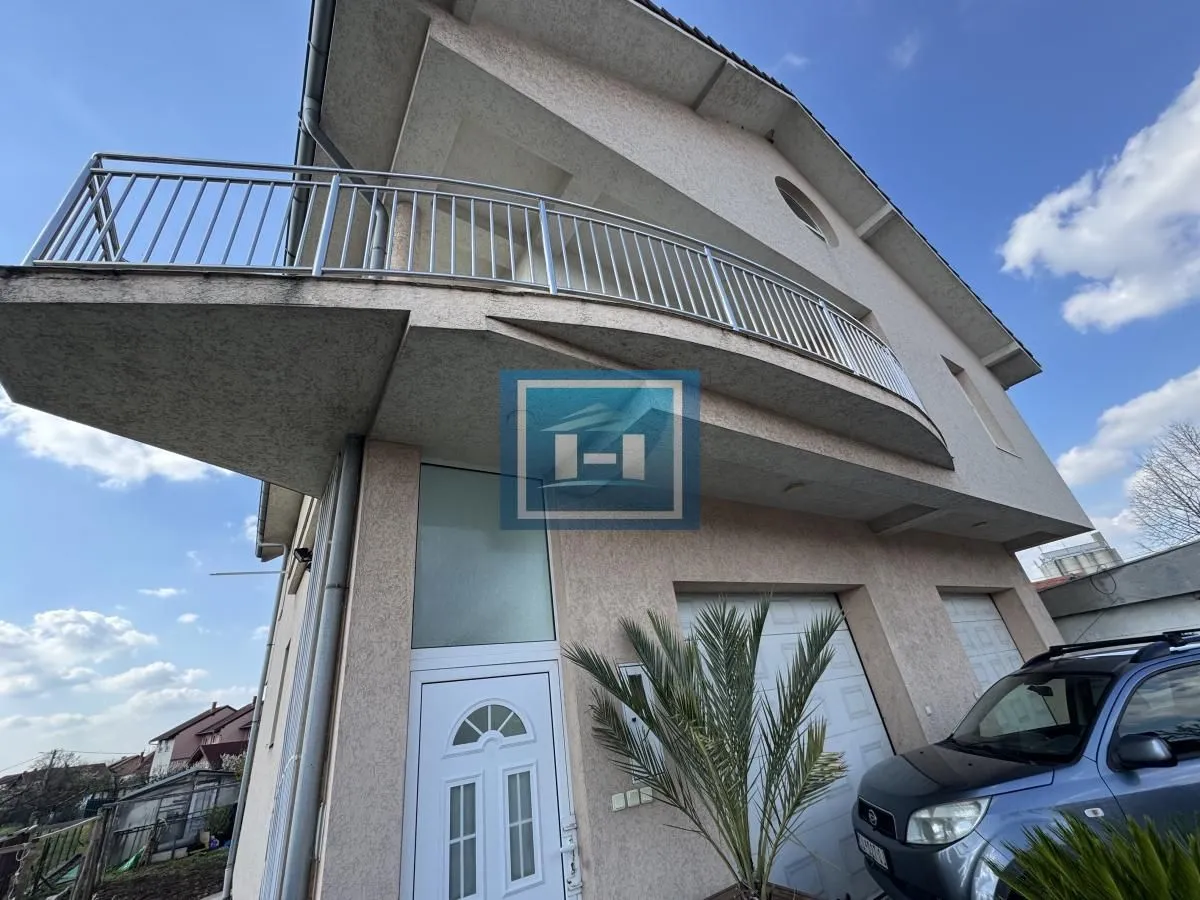 Rent, three bedroom apartment, 100m², Ćuprija, Srbija