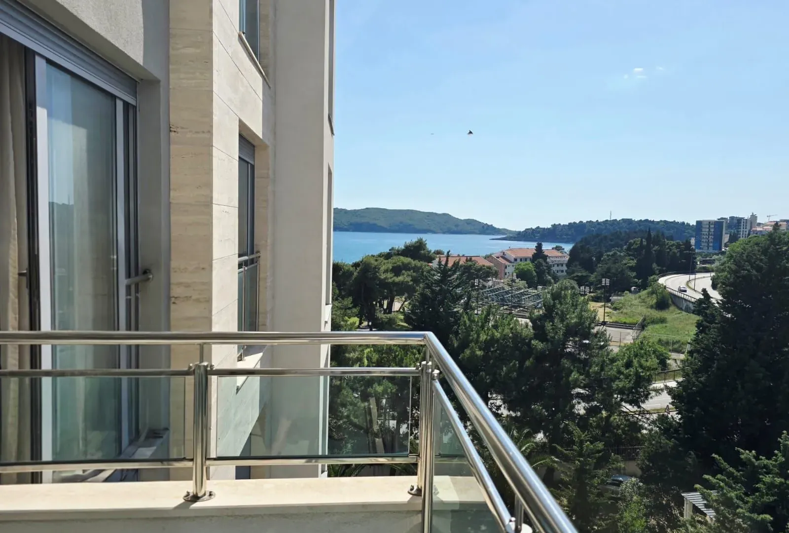 Prodaja, dvosoban stan, 73m², Bečići, Budva