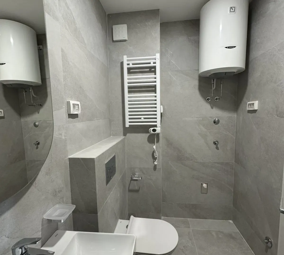 Prodaja, jednosoban stan, 49m², Central Point, Podgorica
