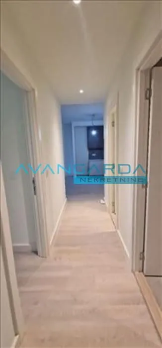 Izdavanje, stan, 75m², Beograd Na Vodi, Beograd