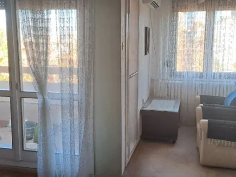 Izdavanje, trosoban stan, 65m², Liman 4, Novi Sad Sve Podlokacije - image 11
