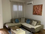 Izdavanje, dvosoban stan, 64m², City Kvart, Podgorica - image 2