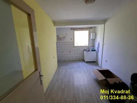 Prodaja, trosoban stan, 76m², Cerak, Beograd - image 5