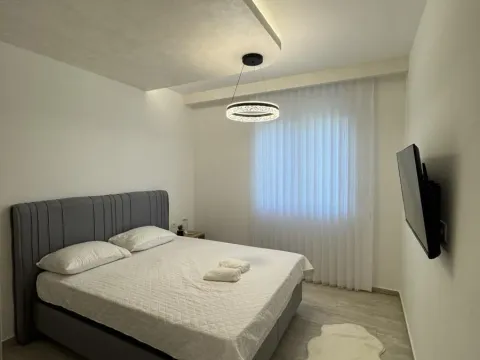 Sale, two bedroom apartment, 74m², Bečići, Budva - image 10
