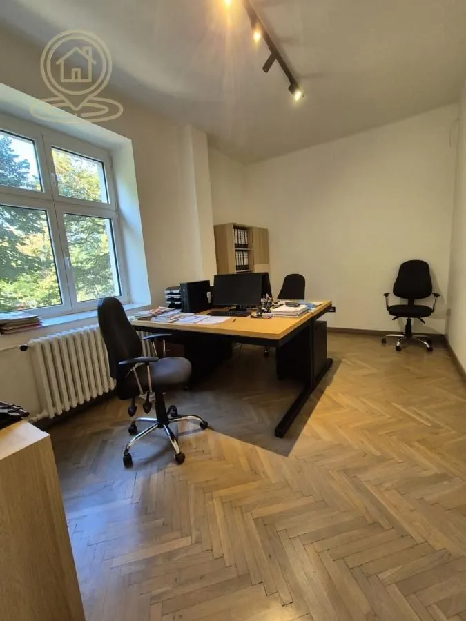 Rent, office space, 70m², Autokomanda, Voždovac Sve Podlokacije