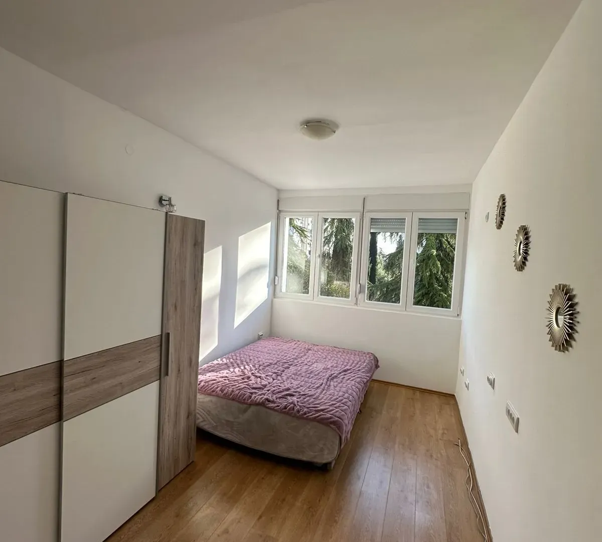 Izdavanje, dvosoban stan, 70m², Gintaš, Podgorica