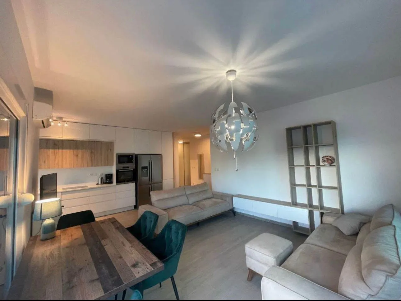Sale, two bedroom apartment, 89m², Bečići, Budva