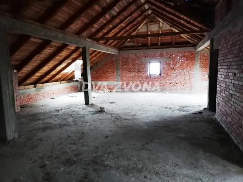 Sale, house, 450m², Baćevac, Barajevo