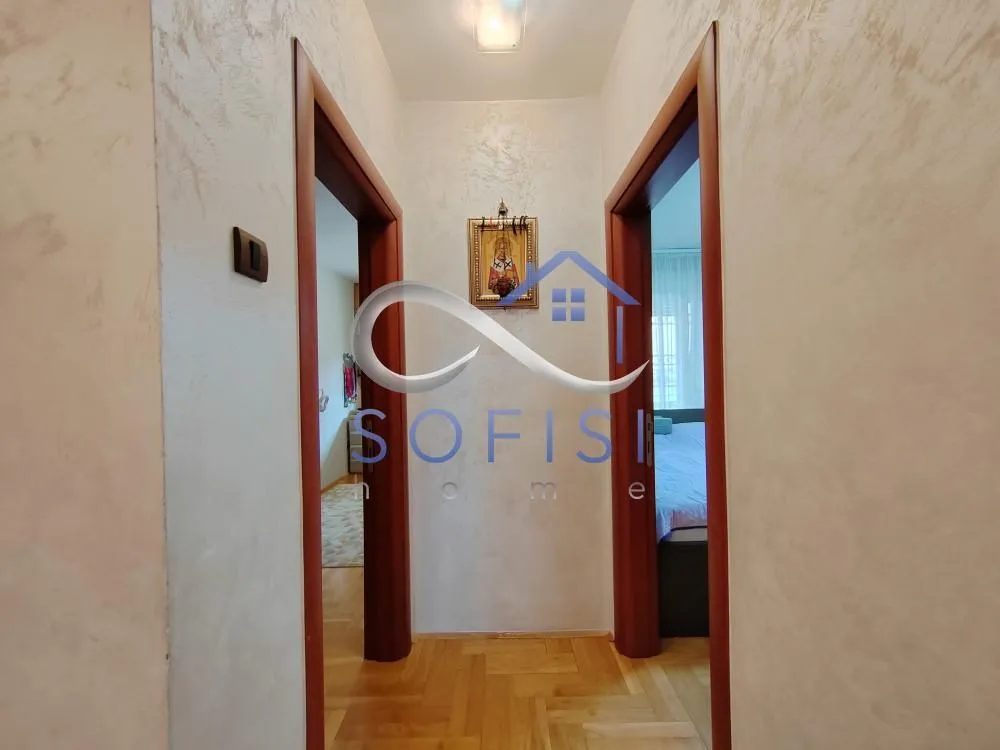 Prodaja, trosoban stan, 67m², Grbavica, Novi Sad Sve Podlokacije