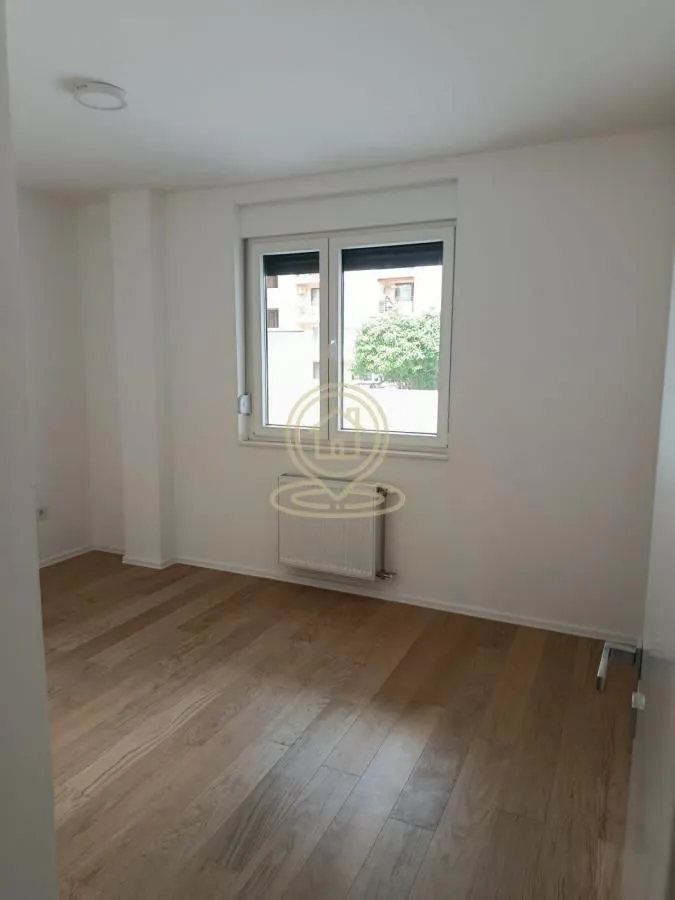 Izdavanje, jednosoban stan, 42m², Podbara, Novi Sad Sve Podlokacije