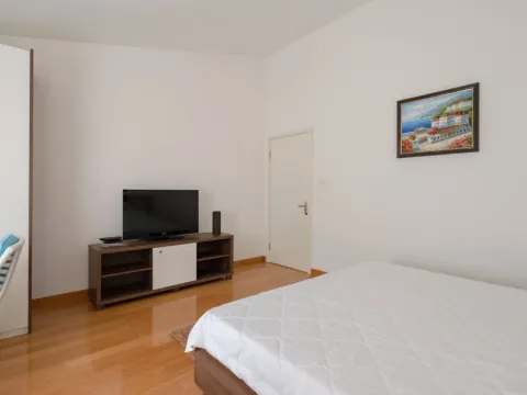 Sale, three bedroom apartment, 222m², Budva, Crna Gora - image 13
