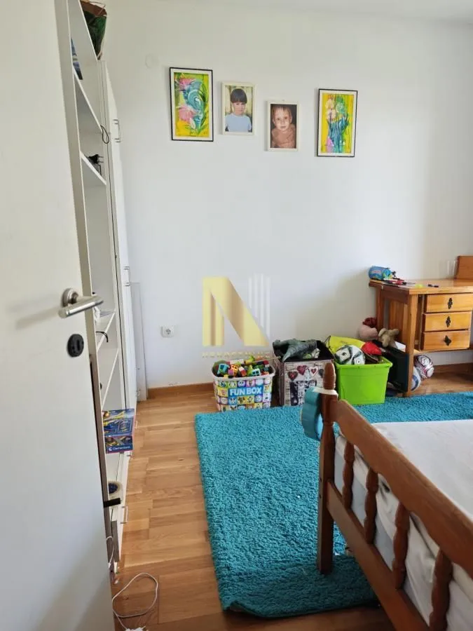 Izdavanje, trosoban stan, 73m², Adice, Novi Sad Sve Podlokacije