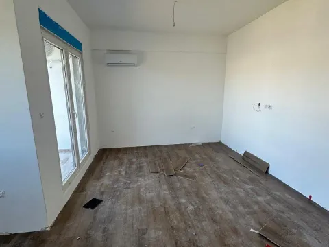 Prodaja, jednosoban stan, 44m², Zabjelo, Podgorica - image 8