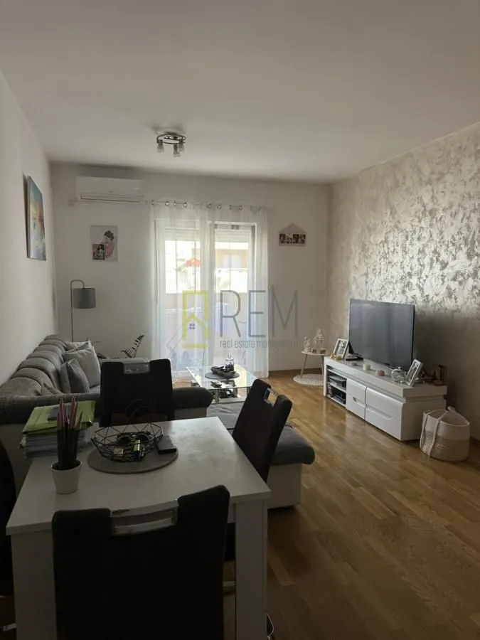 Prodaja, jednosoban stan, 48m², Tuški Put, Podgorica