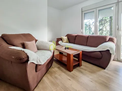 Izdavanje, dvosoban stan, 74m², Pobrežje, Podgorica - image 4