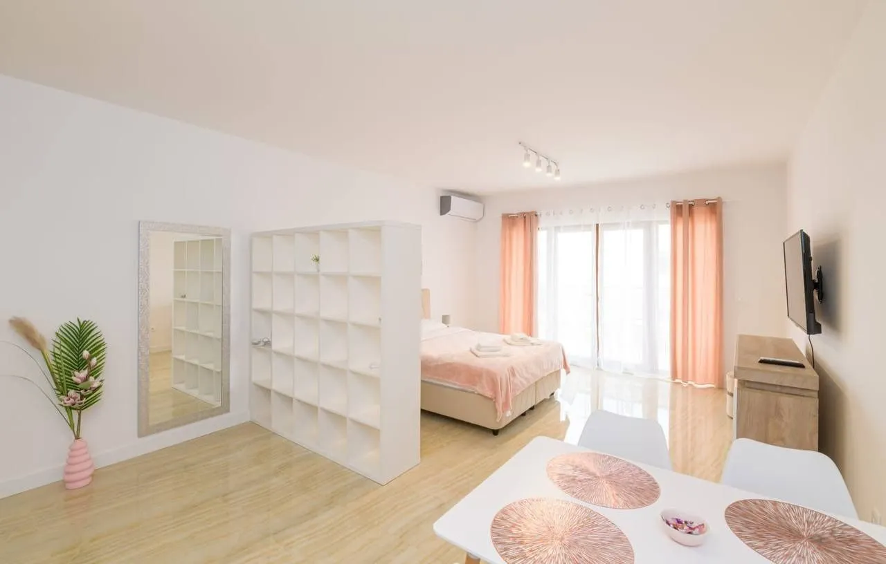 Prodaja, stan, 52m², Donja Lastva, Tivat