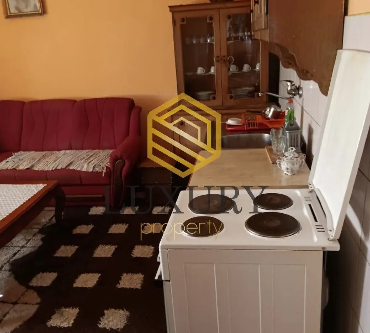 Sale, house, 47m², Masline, Podgorica