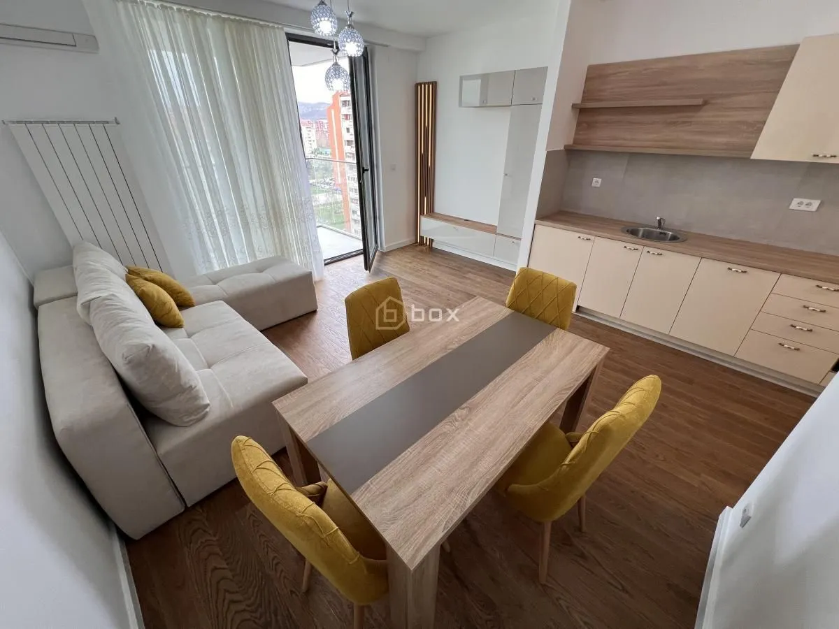 Izdavanje, garsonjera, 34m², Medijana, Niš