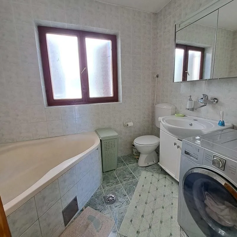 Sale, three bedroom apartment, 98m², Dubovica, Budva