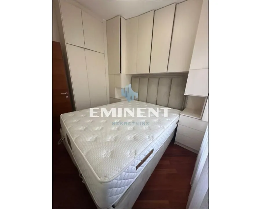 Rent, two bedroom apartment, 42m², Vukov Spomenik, Zvezdara Sve Podlokacije