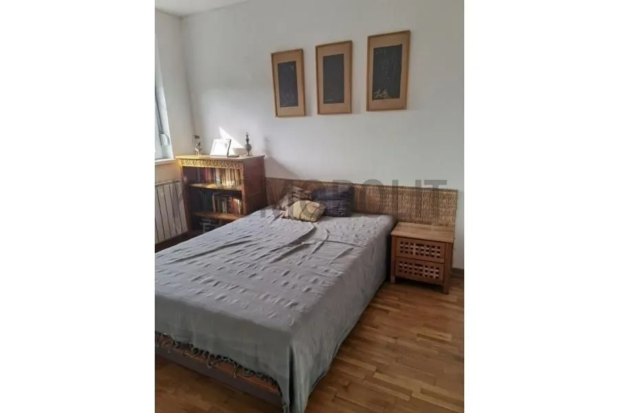 Prodaja, četvorosoban stan, 93m², Zvezdara Sve Podlokacije, Beograd