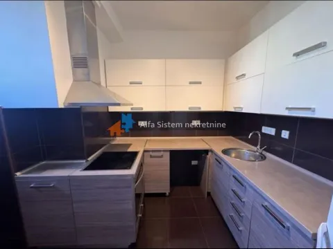 Izdavanje, trosoban stan, 82m², Vračar Sve Podlokacije, Beograd - image 6