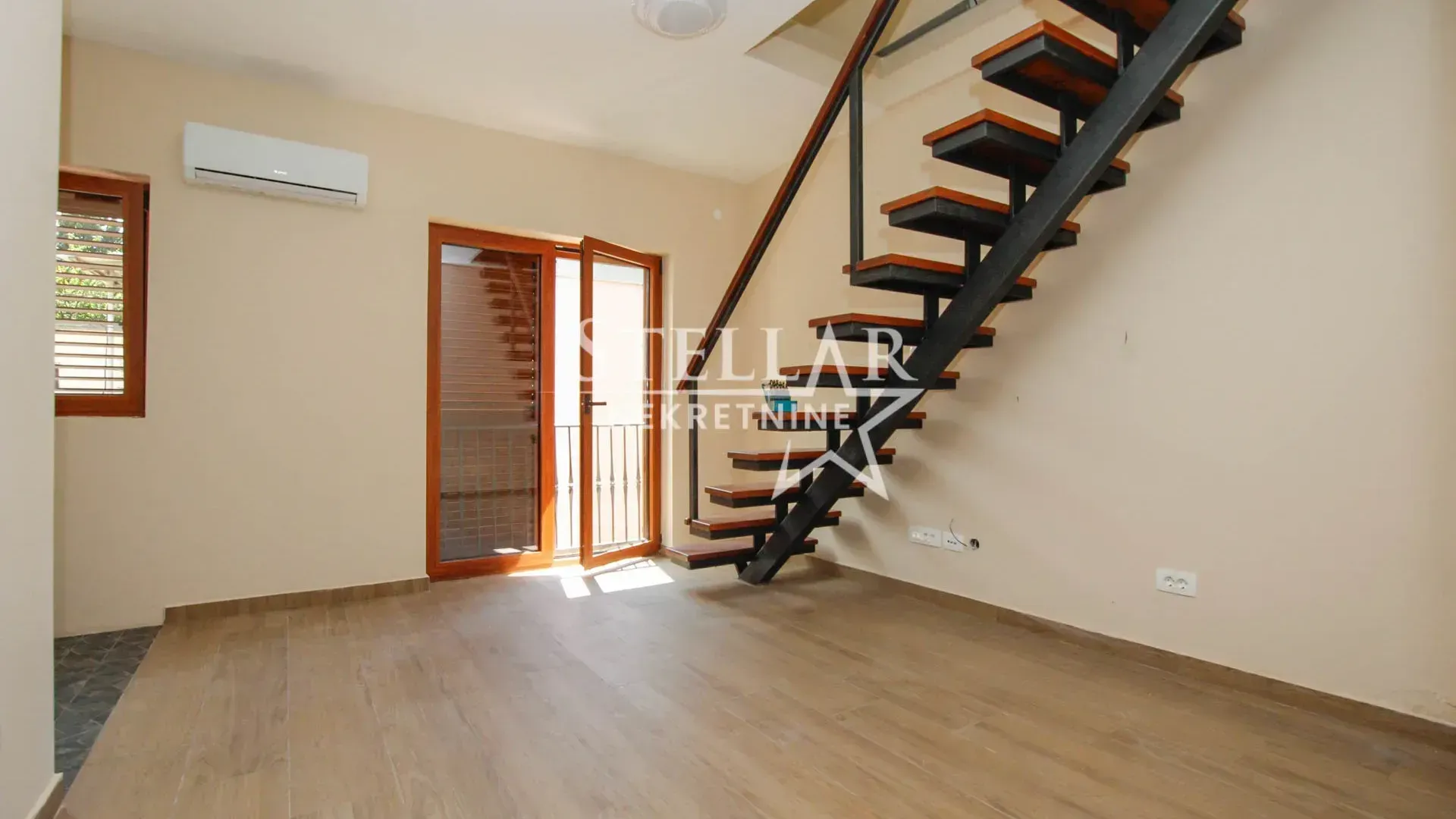 Rent, one bedroom apartment, 35m², Stara Varoš, Podgorica