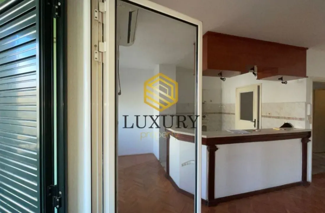 Prodaja, jednosoban stan, 52m², Stari Aerodrom, Podgorica