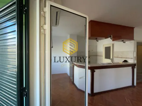 Sale, one bedroom apartment, 52m², Stari Aerodrom, Podgorica - image 1