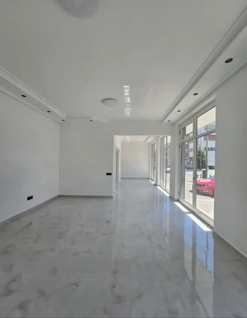 Rent, office space, 59m², Ljubović, Podgorica
