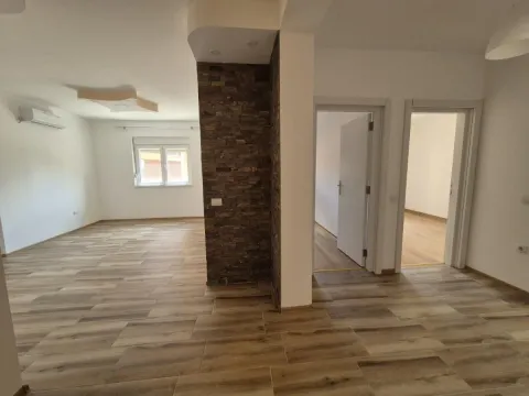 Three Bedroom Apartment for Sale, 68m2, Centar, Jagodina