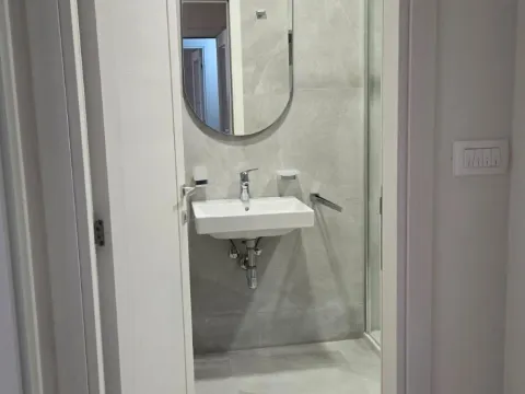 Izdavanje, dvosoban stan, 71m², Central Point, Podgorica - image 6