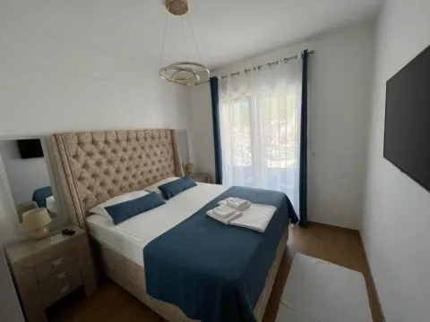 Izdavanje, jednosoban stan, 46m², Budva, Crna Gora - image 12
