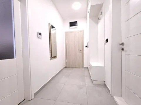 Rent, one bedroom apartment, 46m², Gorica C, Podgorica - image 6