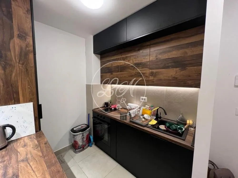 Prodaja, trosoban stan, 71m², Zemun Sve Podlokacije, Beograd