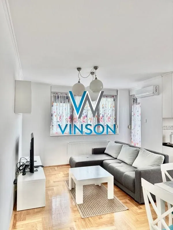 Izdavanje, dvosoban stan, 53m², Grbavica, Novi Sad Sve Podlokacije