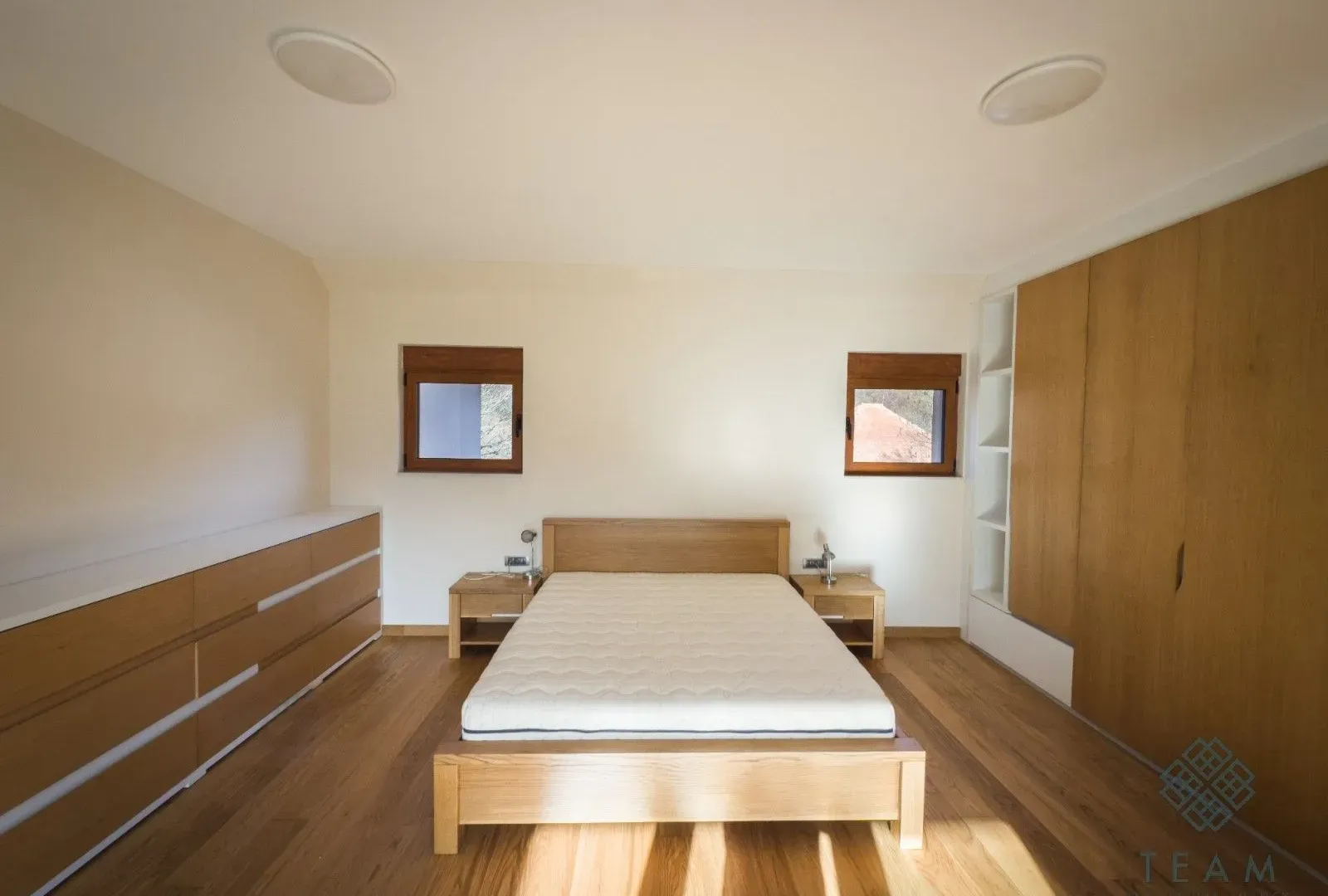 Prodaja, kuća, 330m², Centar, Kolašin